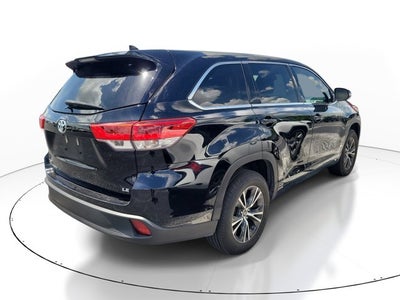 2018 Toyota Highlander LE