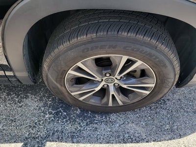 2018 Toyota Highlander LE
