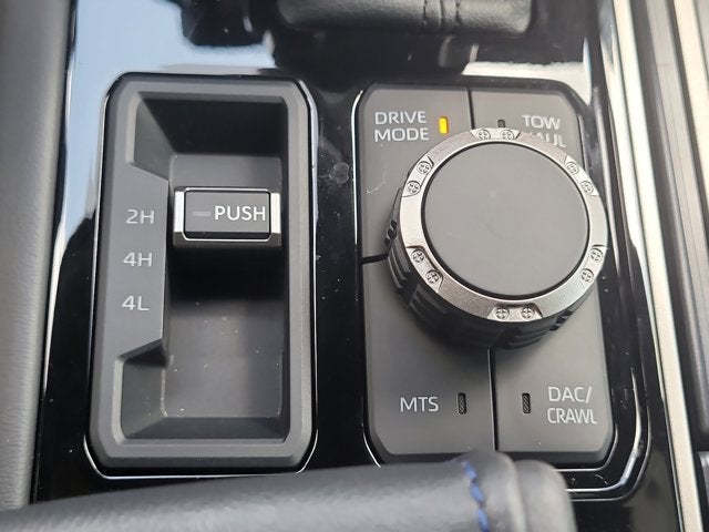 2026 Toyota TUNDRA 4X4 Platinum