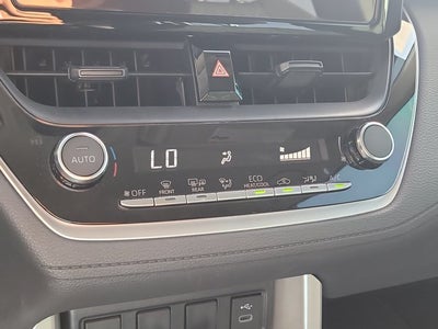 2025 Toyota Corolla Cross LE