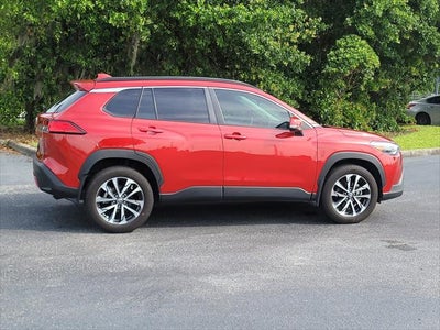 2024 Toyota Corolla Cross XLE