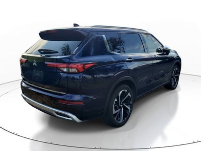 2023 Mitsubishi Outlander SEL