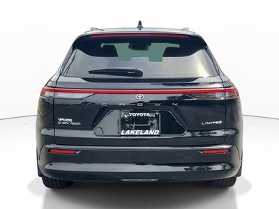 2025 Toyota Toyota Crown Signia Limited