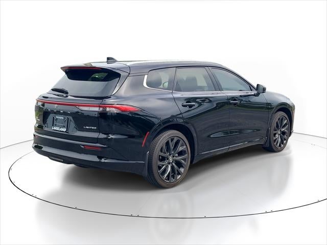 2025 Toyota Toyota Crown Signia Limited