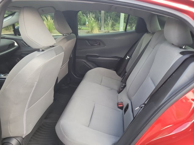 2025 Toyota Prius LE