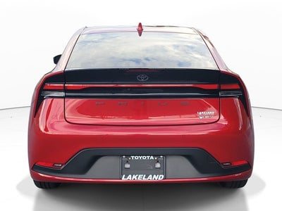 2025 Toyota Prius LE