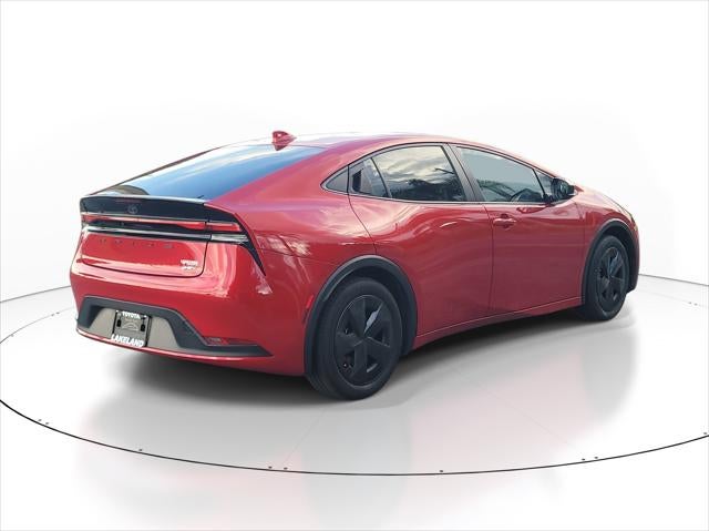 2025 Toyota Prius LE