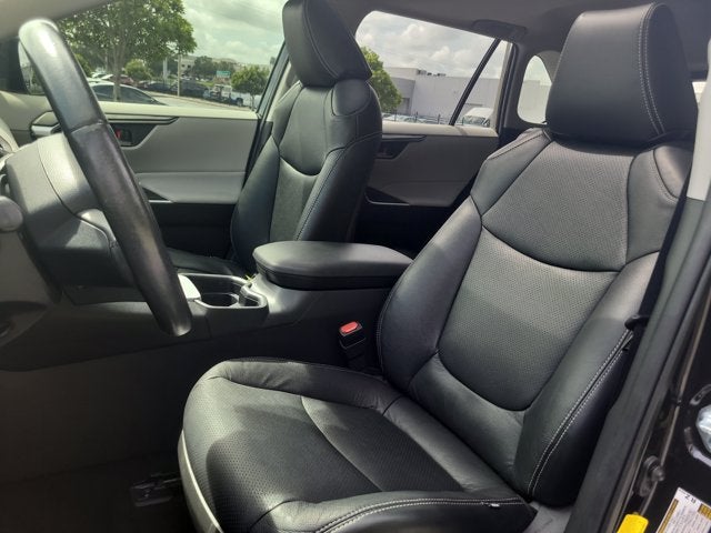 2021 Toyota RAV4 Hybrid Hybrid XLE