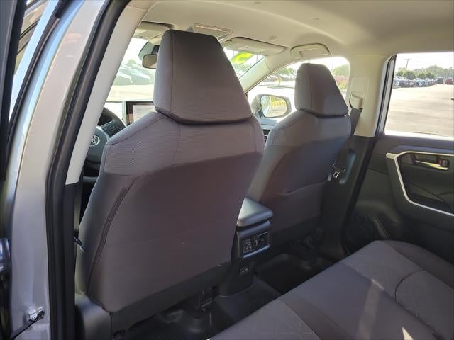 2025 Toyota RAV4 Hybrid Hybrid XLE