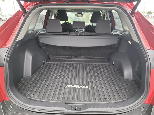 2025 Toyota RAV4 HYBRID Hybrid XLE
