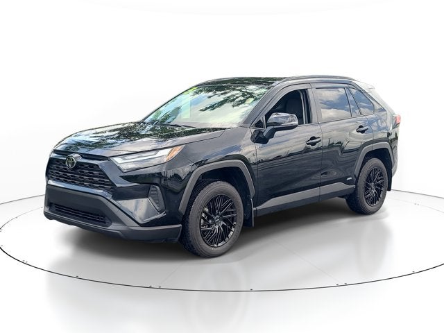 2025 Toyota RAV4 Hybrid XLE