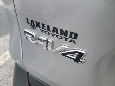 2025 Toyota RAV4 Hybrid Hybrid XLE
