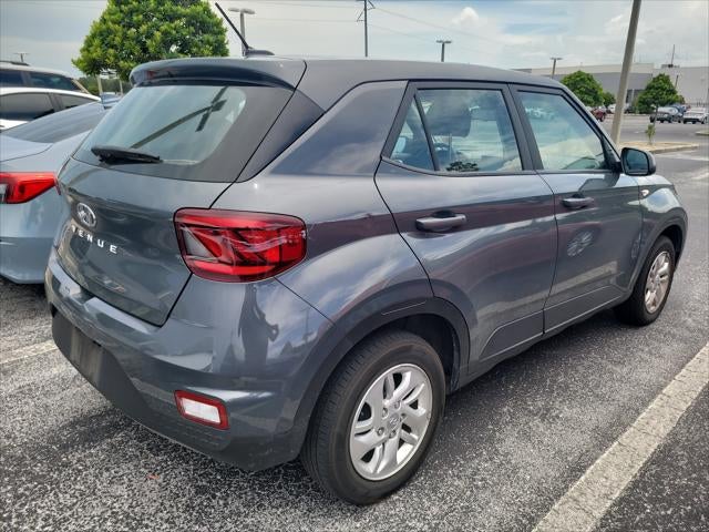 2025 Hyundai Venue SE