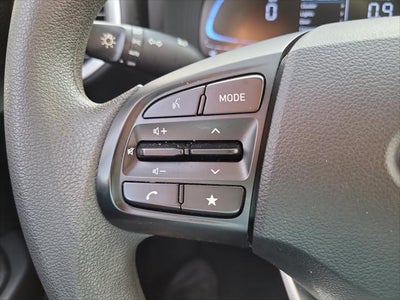 2025 Hyundai Venue SE