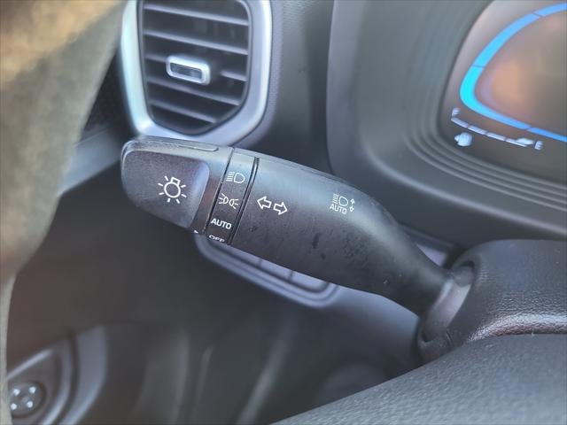 2025 Hyundai Venue SE
