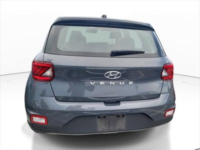 2025 Hyundai Venue SE