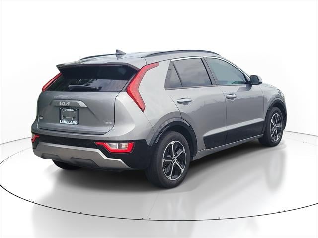 2023 Kia Niro SX