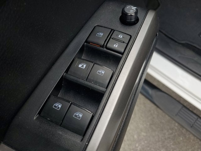 2022 Toyota Tacoma 2WD SR5