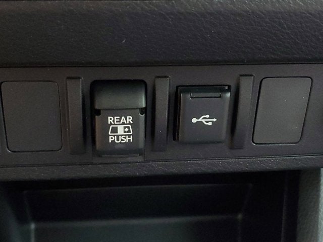 2022 Toyota Tacoma 2WD SR5
