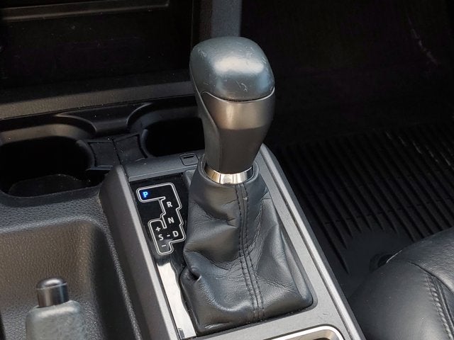 2022 Toyota Tacoma 2WD SR5