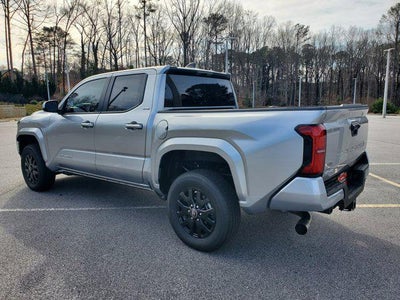 2025 Toyota Tacoma 4WD SR5