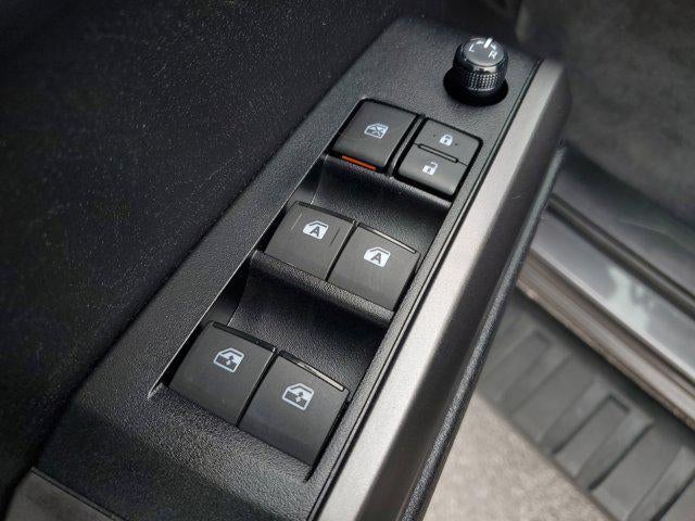 2021 Toyota Tacoma 2WD SR5