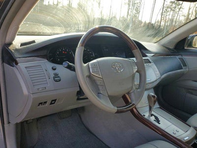 2009 Toyota Avalon XL
