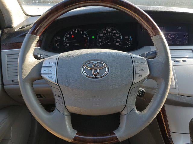 2009 Toyota Avalon XL