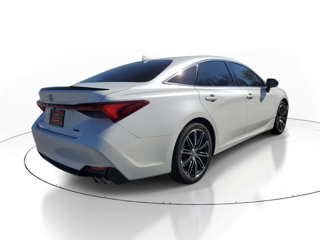 2020 Toyota Avalon XSE