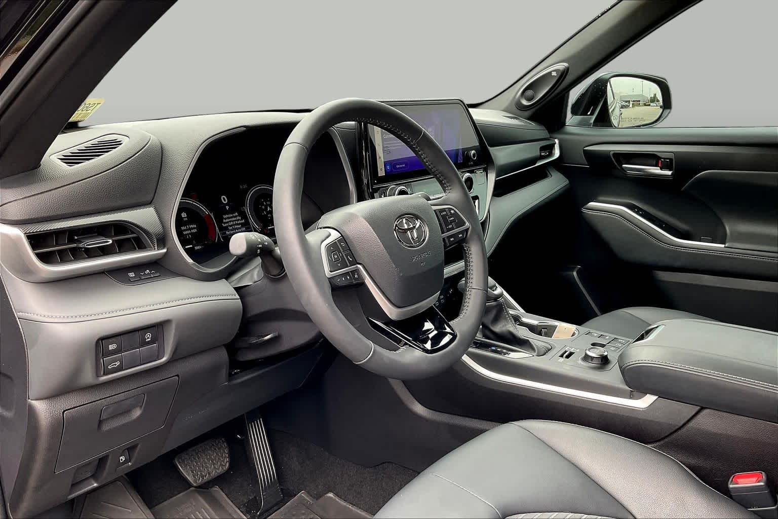 2026 Toyota Highlander XLE
