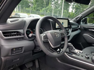 2026 Toyota Highlander XLE