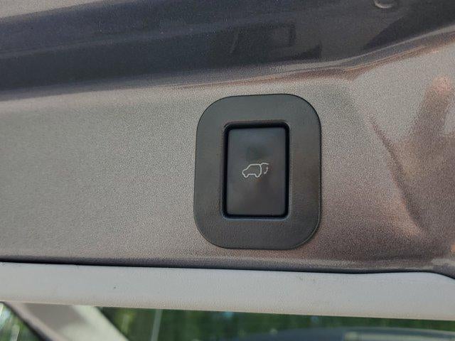 2011 Toyota Sienna XLE AAS