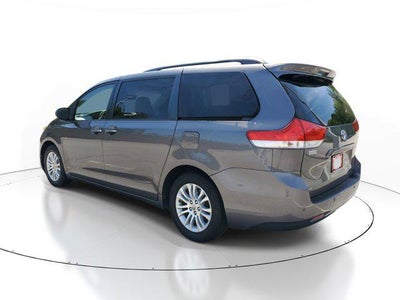 2011 Toyota Sienna XLE AAS