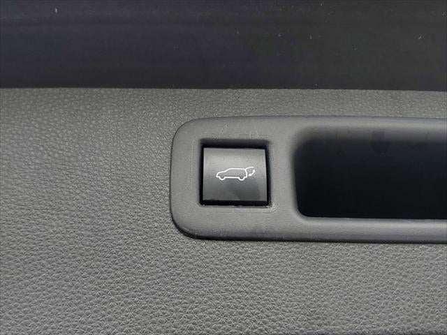 2020 Toyota Highlander Hybrid LE