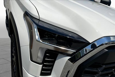 2026 Toyota Tundra 4WD SR5