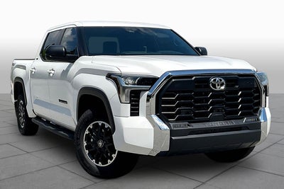 2026 Toyota Tundra 4WD SR5