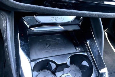 2024 BMW X4 xDrive30i