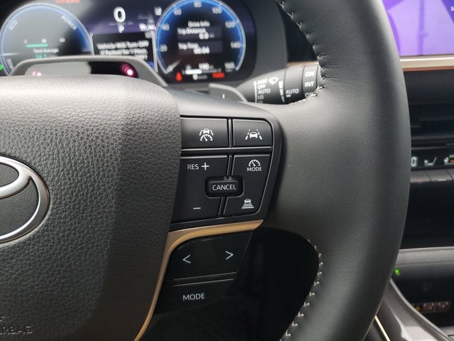 2025 Toyota Crown Signia Limited