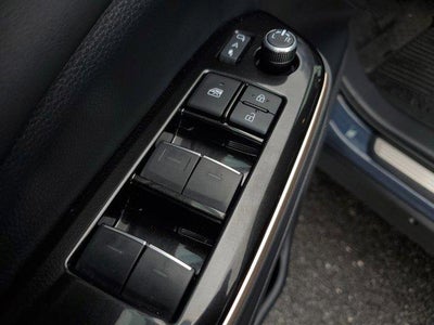 2025 Toyota Crown Signia Limited