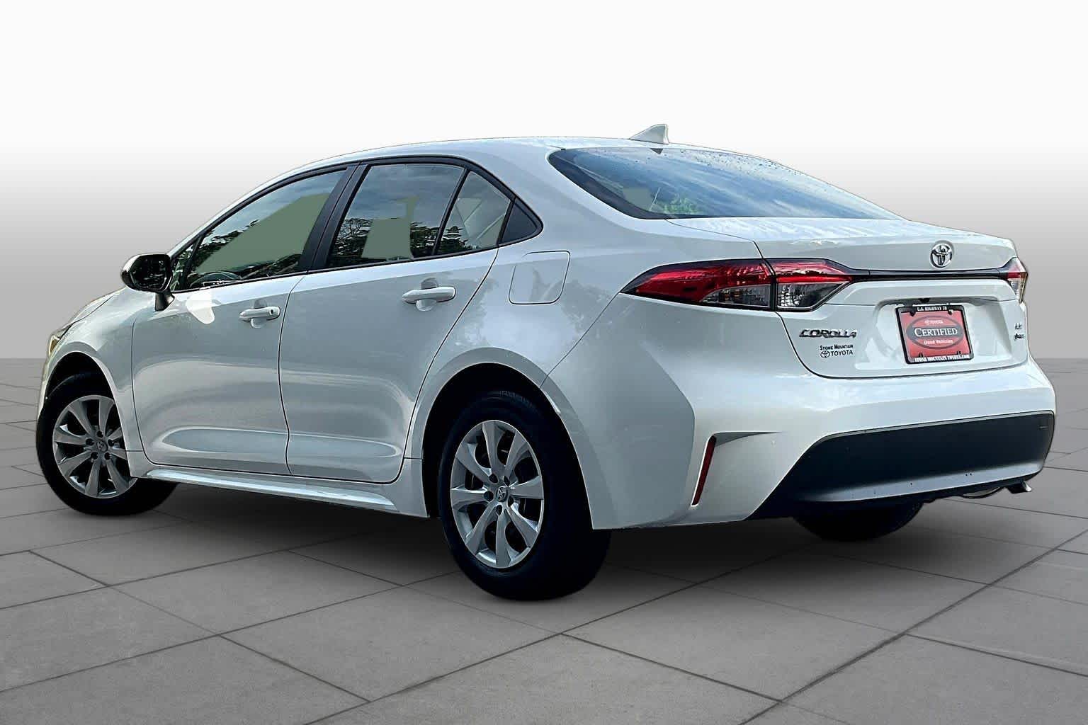 2026 Toyota Corolla Hybrid LE