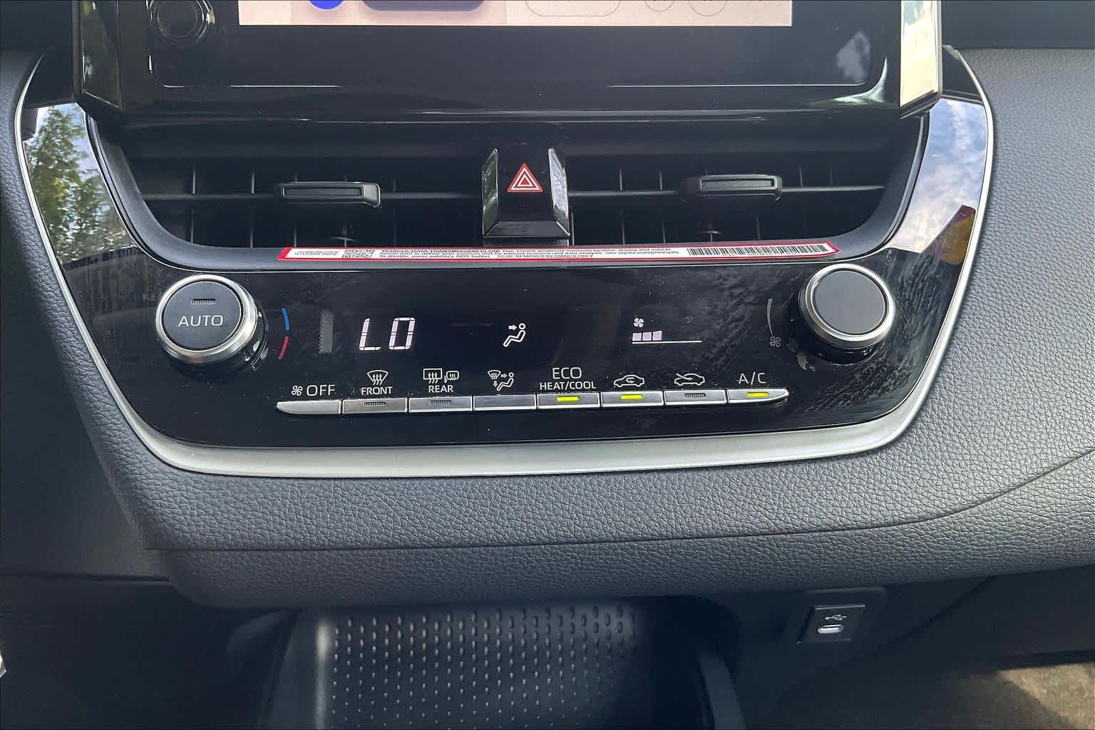 2026 Toyota Corolla Hybrid LE