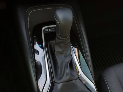 2025 Toyota Corolla Hatchback SE