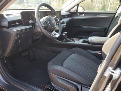 2025 Kia K5 LXS