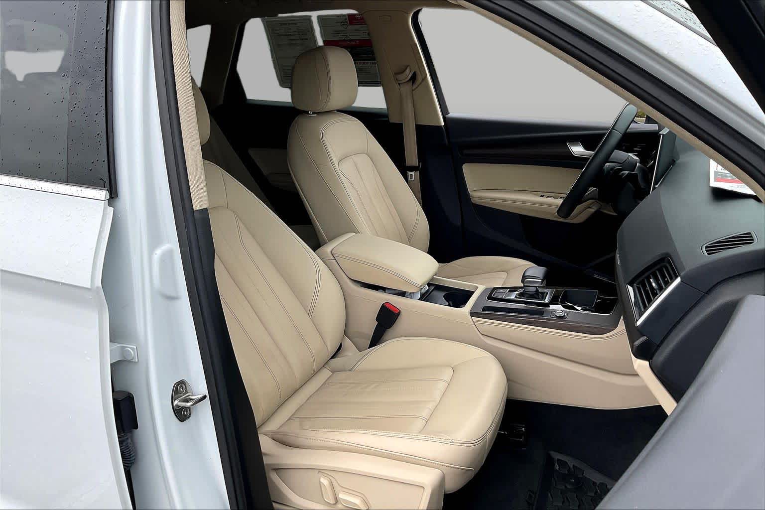 2023 Audi Q5 Premium Plus