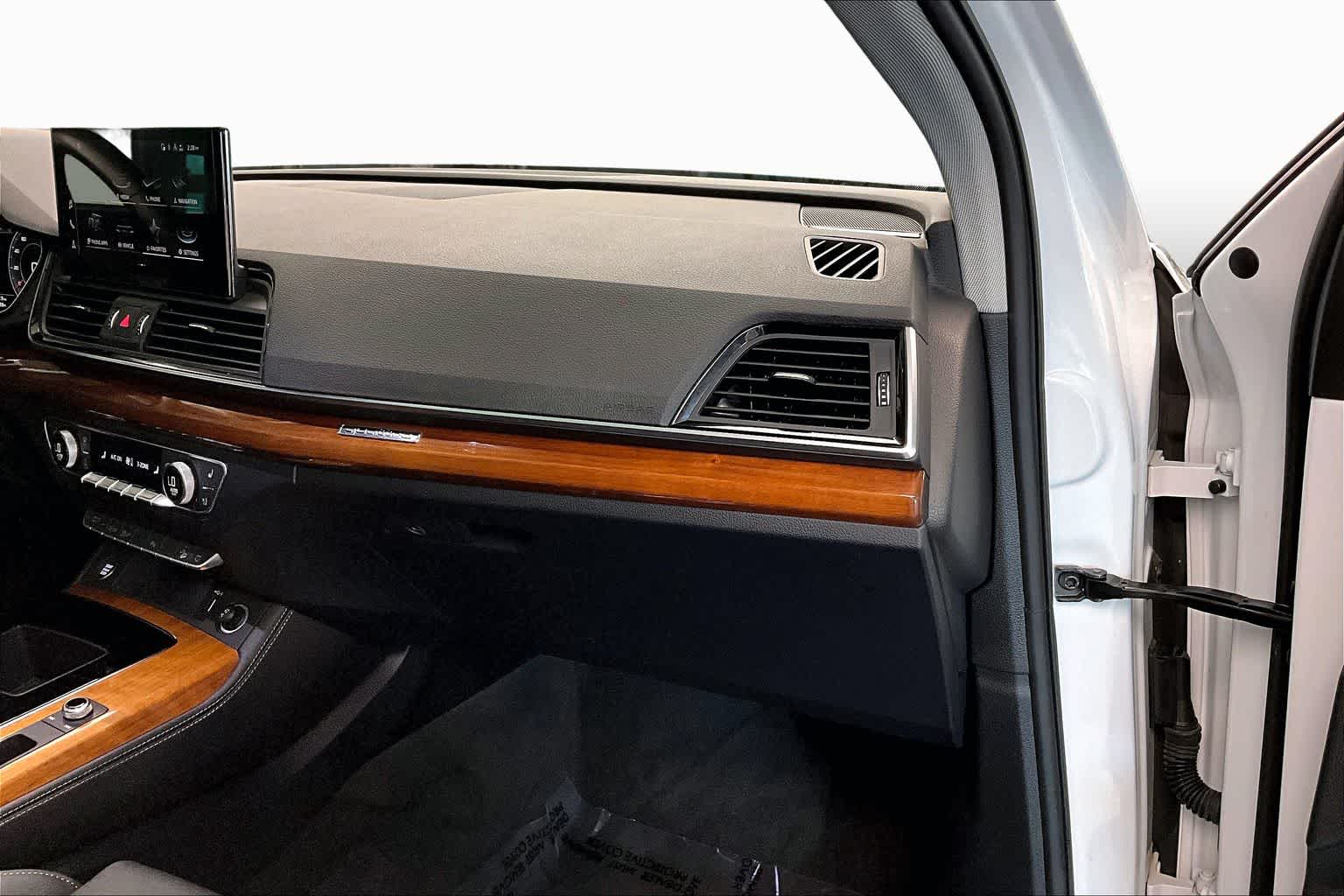 2023 Audi Q5 S line Premium Plus