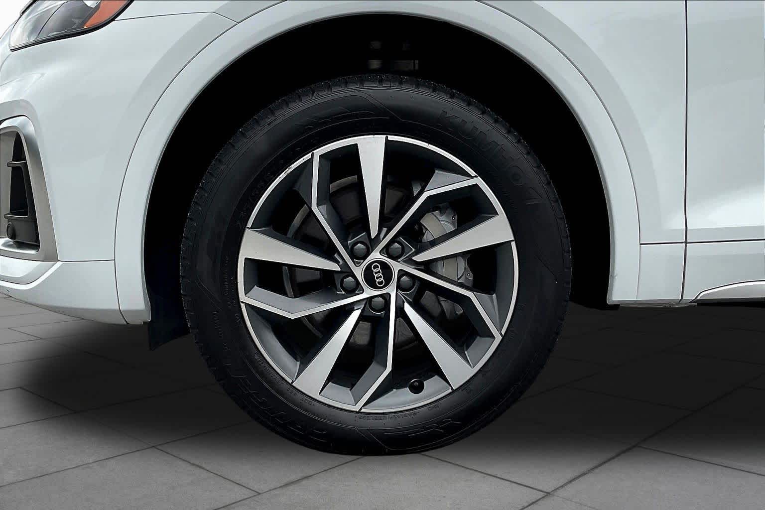2023 Audi Q5 S line Premium Plus