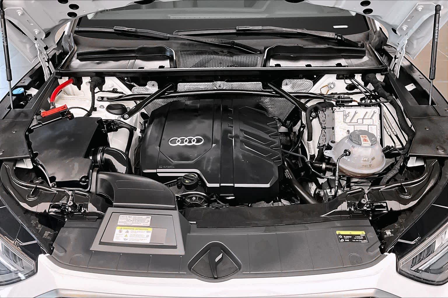 2023 Audi Q5 S line Premium Plus