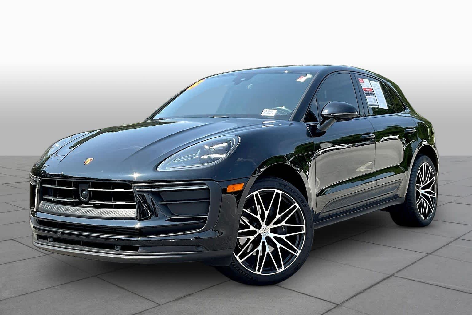 2023 Porsche Macan T