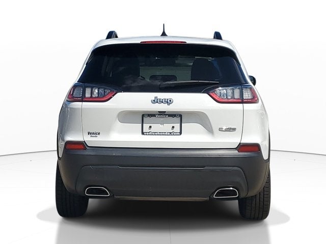 2022 Jeep Cherokee Latitude Lux