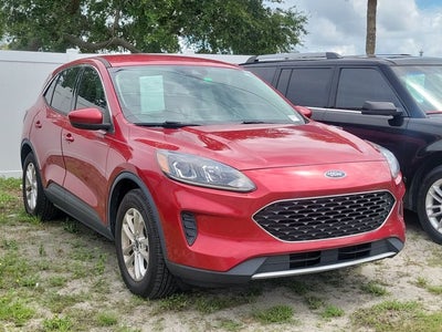 2020 Ford Escape SE